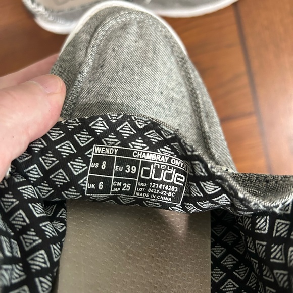 Women’s Hey Dudes shoes - Picture 3 of 5